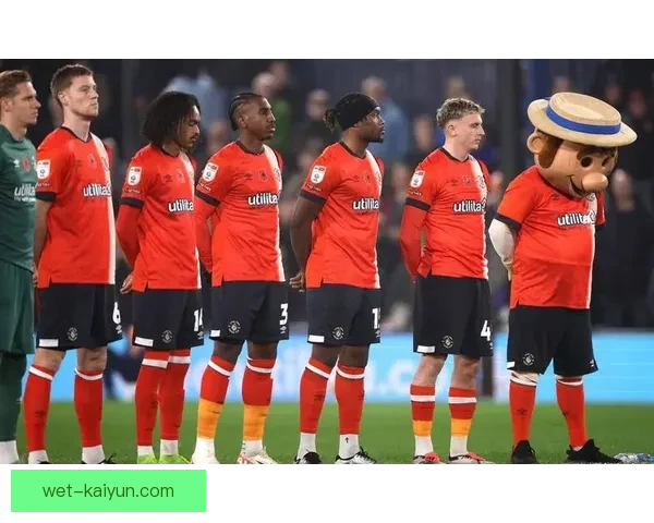 英超卢顿状态回暖,英冠冠军表现令人关注 英超卢顿状态回暖,英冠冠军表现令人关注