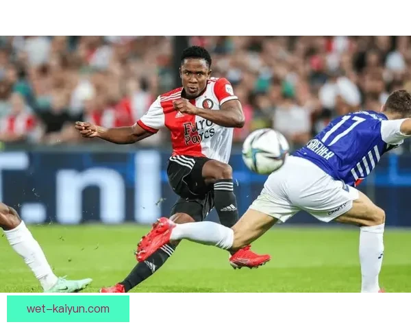 勒维·科尔威尔本赛季表现稳健，助力球队防线持续提升